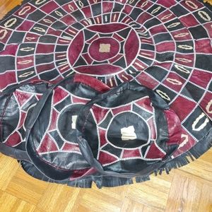 4 PIECE ROUND LEATHER AFRICAN CARPET SET